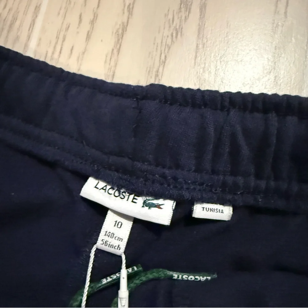 Lacoste Boys 10 Navy Core Fleece Shorts Logo Athletic NWT - Picture 7 of 14